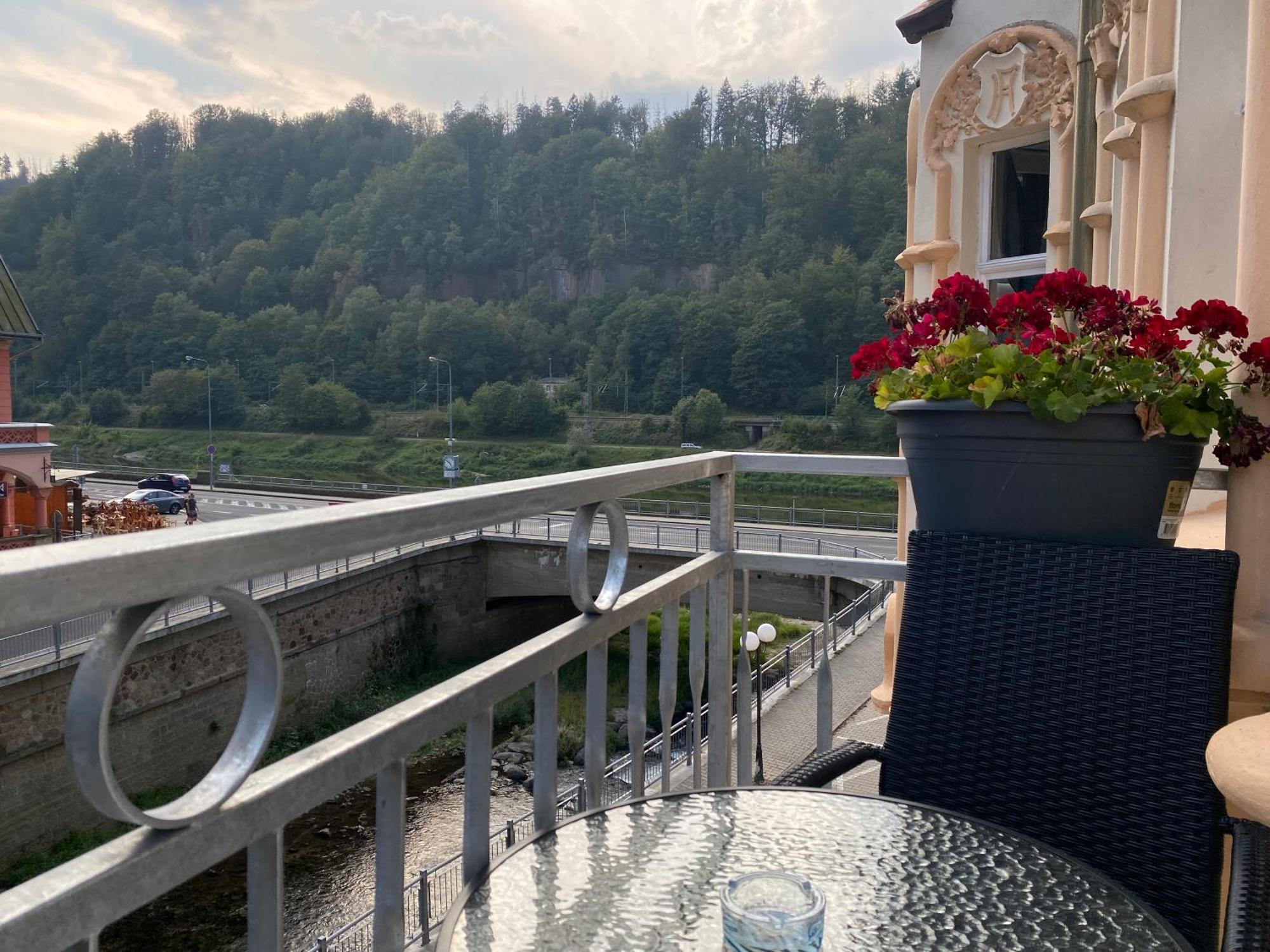 Hotel Labe Hřensko Exteriér fotografie